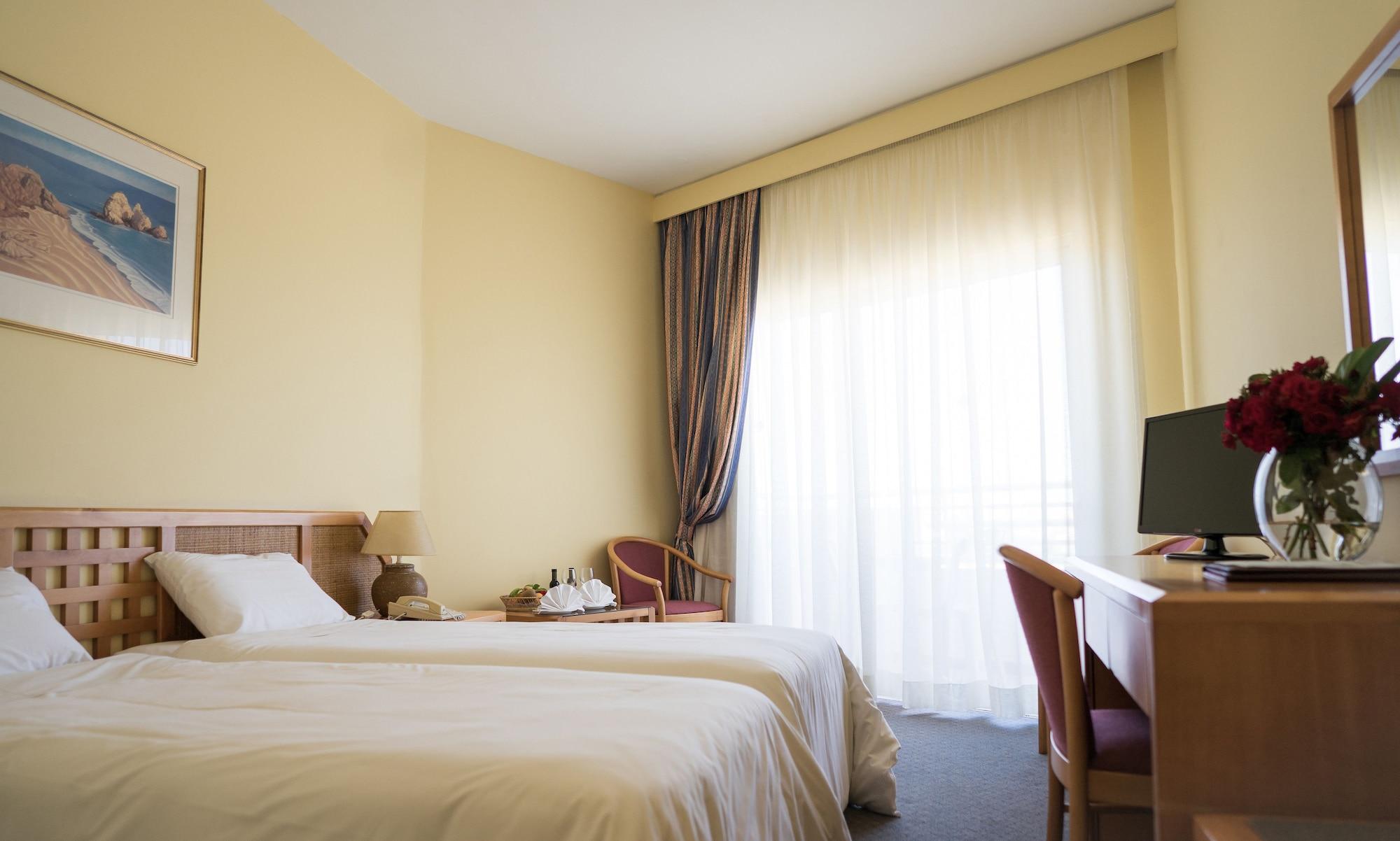 Aloe Hotel Paphos Luaran gambar