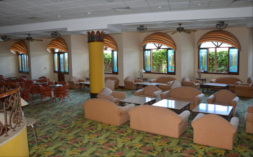 Aloe Hotel Paphos Luaran gambar