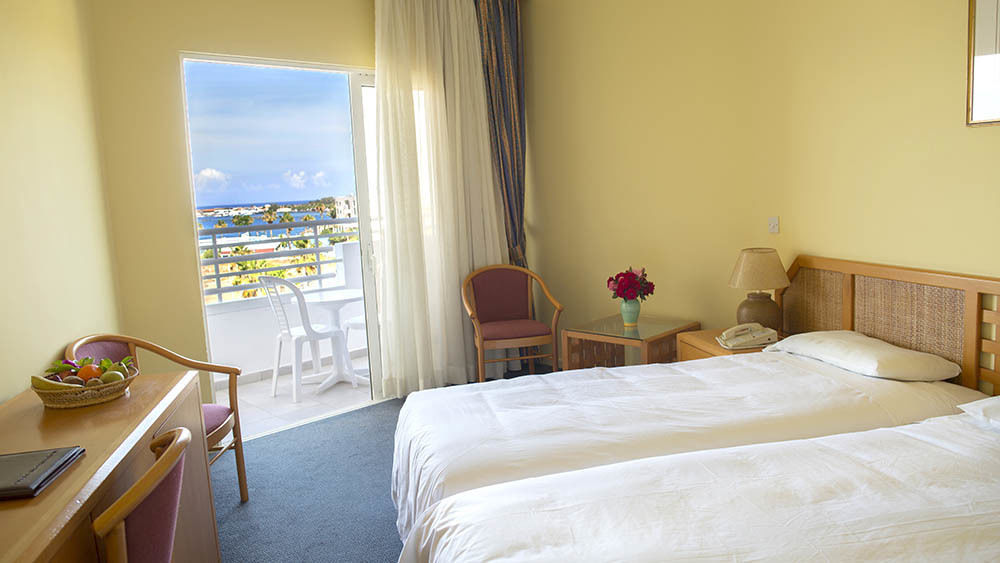 Aloe Hotel Paphos Luaran gambar