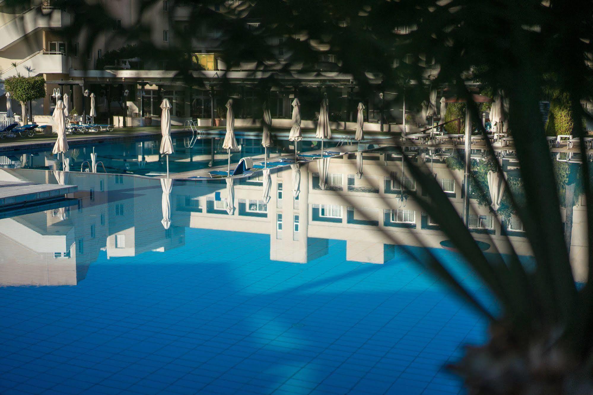 Aloe Hotel Paphos Luaran gambar