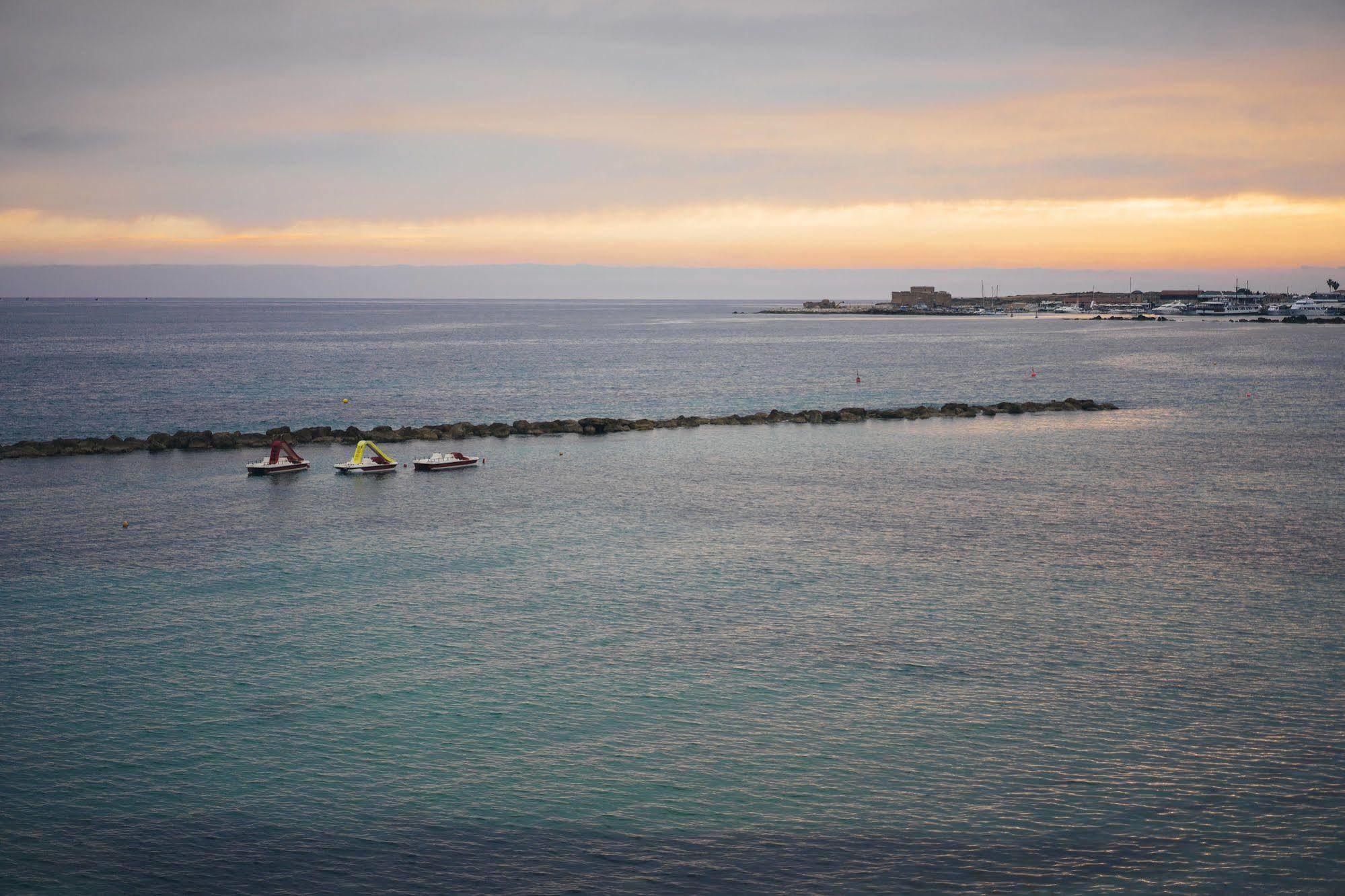 Aloe Hotel Paphos Luaran gambar